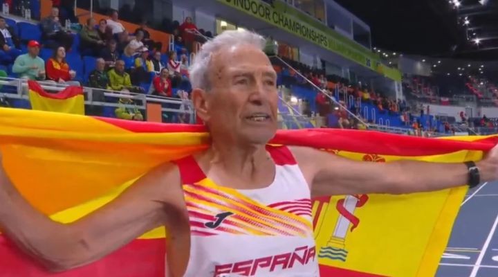 ৯০ বছর বয়সে দৌড়ে ডাবল বিশ্বরেকর্ড গড়লেন মানুয়েল আলনসো